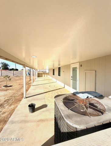 15832 N 66th Avenue, Glendale, AZ 85306