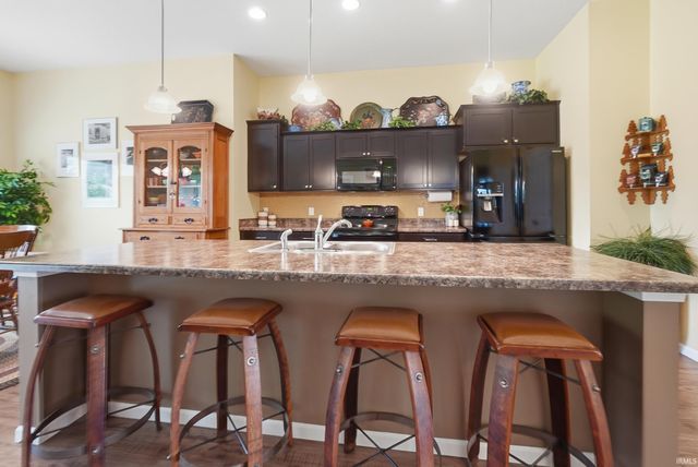8030 Easthampton Boulevard, Fort Wayne, IN 46835
