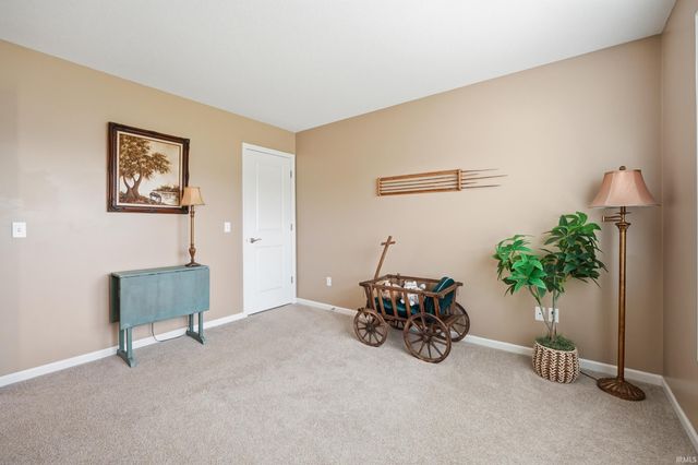 8030 Easthampton Boulevard, Fort Wayne, IN 46835