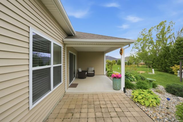 8030 Easthampton Boulevard, Fort Wayne, IN 46835
