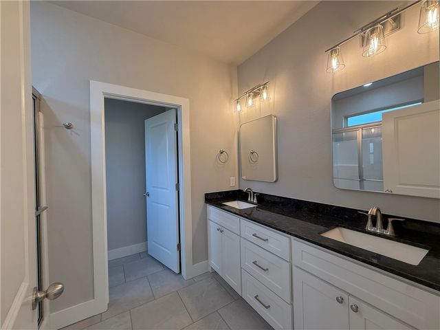 10 Lathrop Lane, Bella Vista, AR 72715