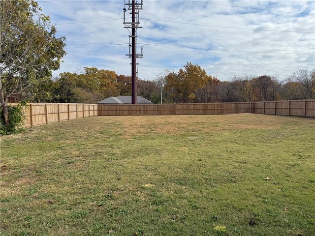 10 Lathrop Lane, Bella Vista, AR 72715