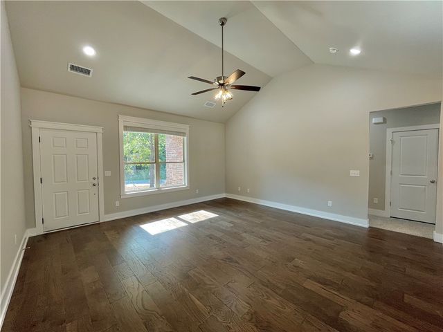 10 Lathrop Lane, Bella Vista, AR 72715