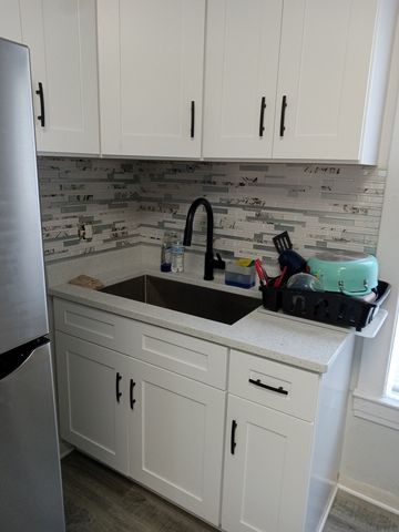 968 Judge Avenue, Waukegan, IL 60085