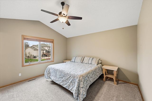 17800 82nd Avenue N, Maple Grove, MN 55311