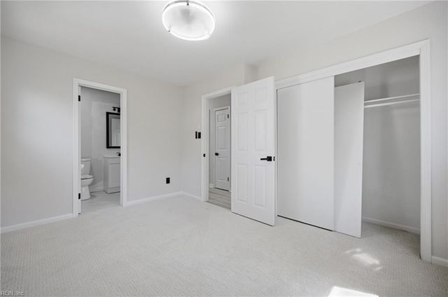 1857 S Streamline DR, Virginia Beach, VA 23454