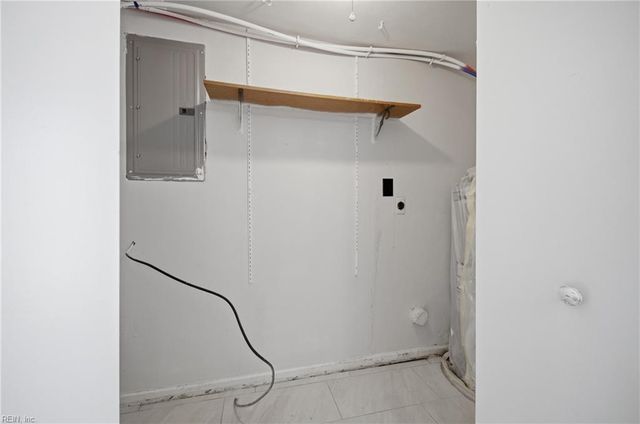 1857 S Streamline DR, Virginia Beach, VA 23454