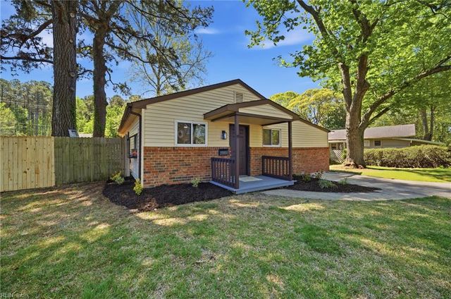 1857 S Streamline DR, Virginia Beach, VA 23454