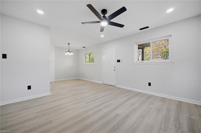 1857 S Streamline DR, Virginia Beach, VA 23454