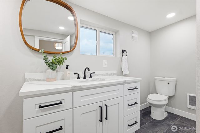 15608 252nd Street Ct E, Graham, WA 98321