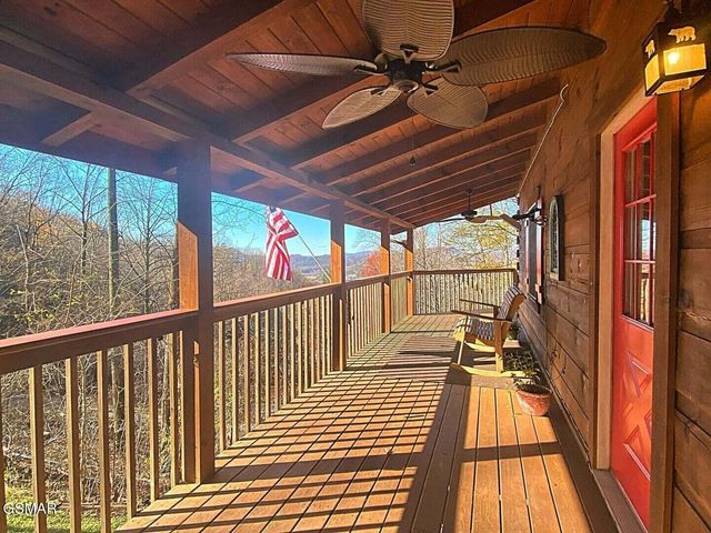 2980 Kulpan Way, Sevierville, TN 37862