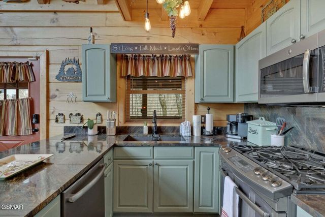 2980 Kulpan Way, Sevierville, TN 37862