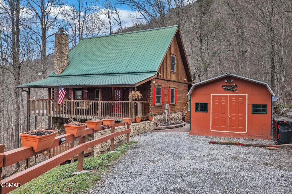 2980 Kulpan Way, Sevierville, TN 37862