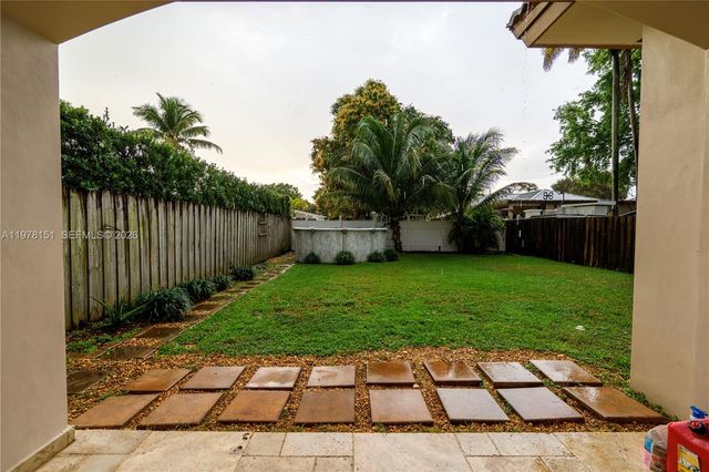 2030 SW 60th Ave, Miami, FL 33155