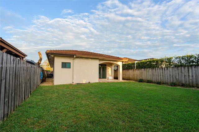 2030 SW 60th Ave, Miami, FL 33155