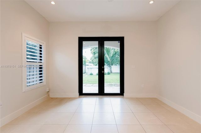 2030 SW 60th Ave, Miami, FL 33155