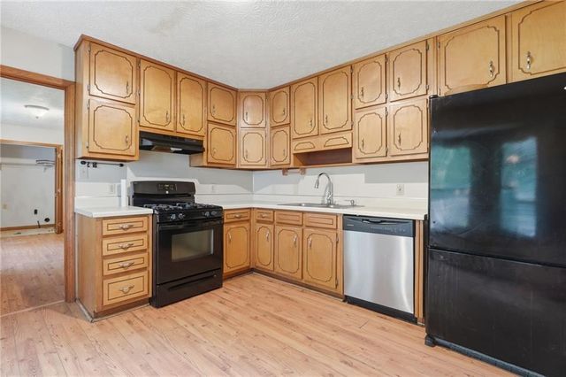 400 Mckenzie Avenue, Stockbridge, GA 30281