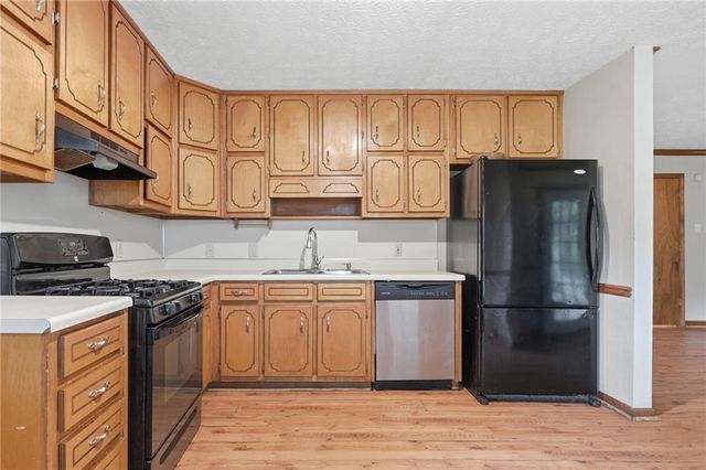 400 Mckenzie Avenue, Stockbridge, GA 30281