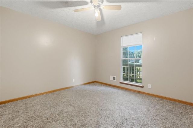 400 Mckenzie Avenue, Stockbridge, GA 30281