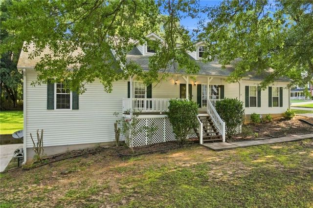 400 Mckenzie Avenue, Stockbridge, GA 30281