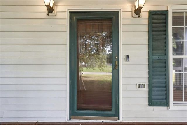 400 Mckenzie Avenue, Stockbridge, GA 30281