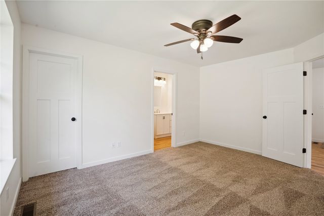 2026 Sugar Creek Drive NW, Cedar Rapids, IA 52405