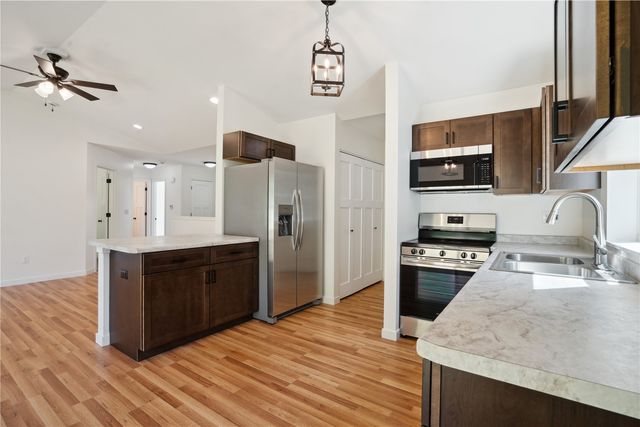 2026 Sugar Creek Drive NW, Cedar Rapids, IA 52405