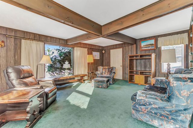 84 Allen Street, Rutland City, VT 05701