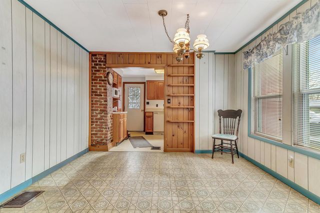 84 Allen Street, Rutland City, VT 05701