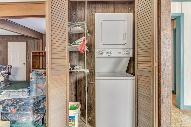 84 Allen Street, Rutland City, VT 05701