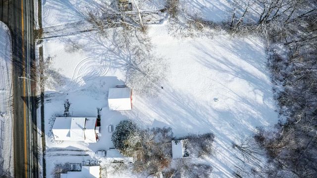 84 Allen Street, Rutland City, VT 05701