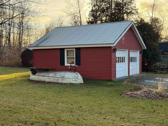 84 Allen Street, Rutland City, VT 05701