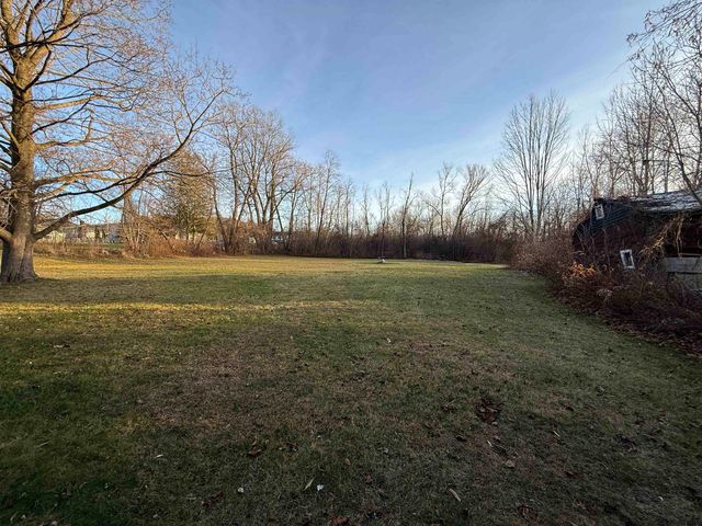 84 Allen Street, Rutland City, VT 05701