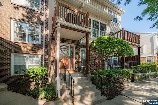 764 Charles Court, Fort Lee, NJ 07024