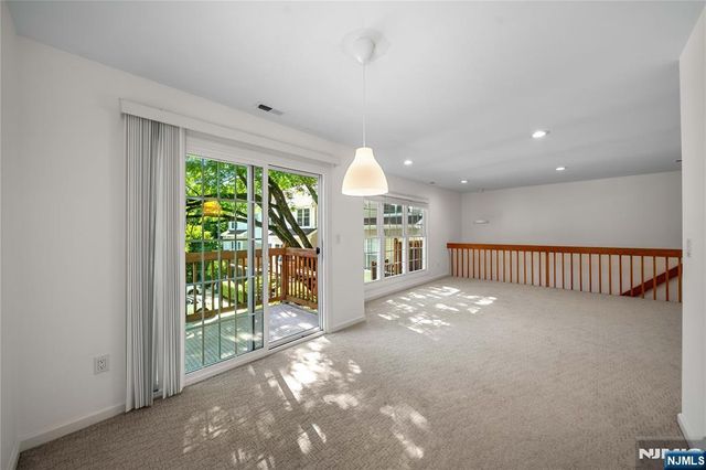 764 Charles Court, Fort Lee, NJ 07024
