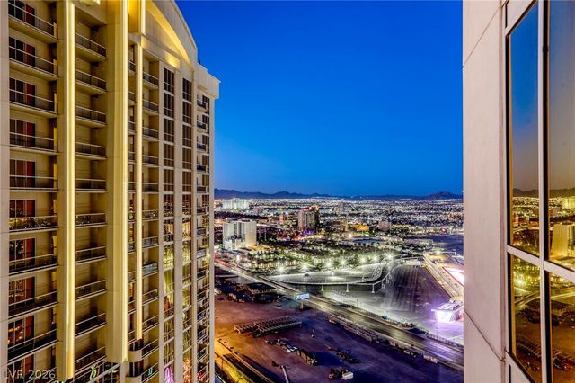 135 East Harmon Avenue 3321, Las Vegas, NV 89109