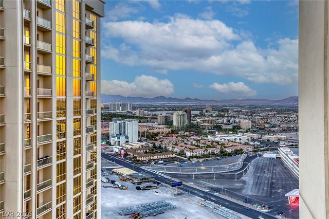 135 East Harmon Avenue 3321, Las Vegas, NV 89109