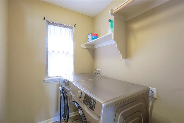 1305 ASHDOWN Circle, Raymore, MO 64083
