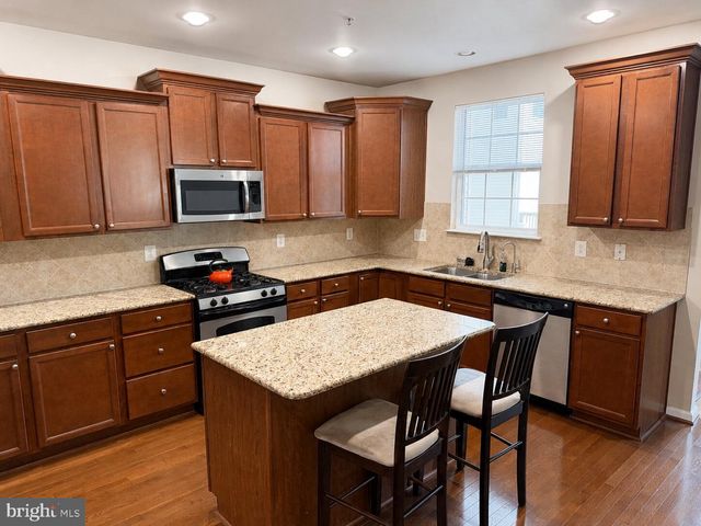 841 ORIOLE AVE, Glen Burnie, MD 21060