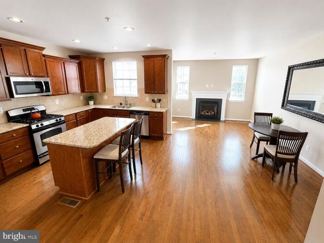 841 ORIOLE AVE, Glen Burnie, MD 21060