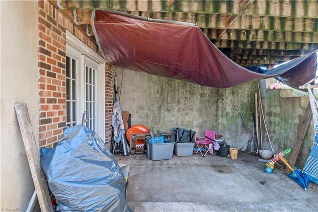 133 South Street, Elkin, NC 28621