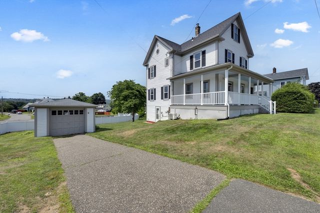 109 South St, Ware, MA 01082