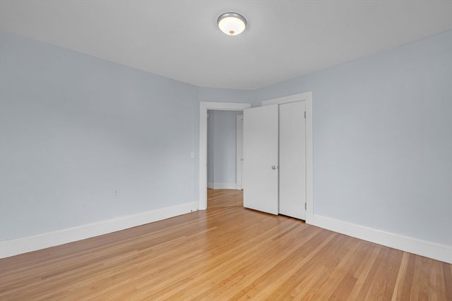 109 South St, Ware, MA 01082