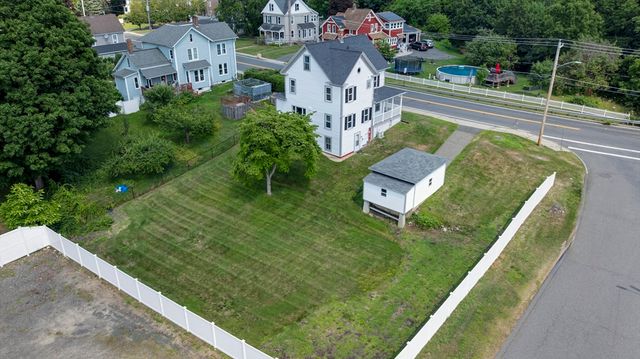 109 South St, Ware, MA 01082