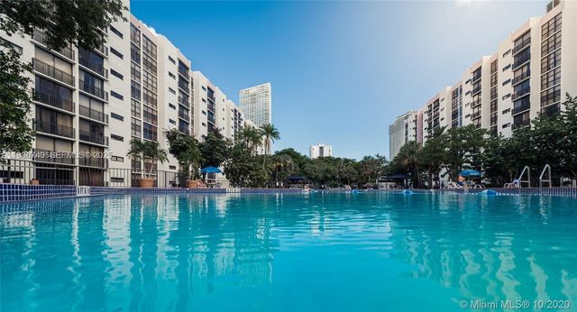 16919 N Bay Rd 620, Sunny Isles Beach, FL 33160