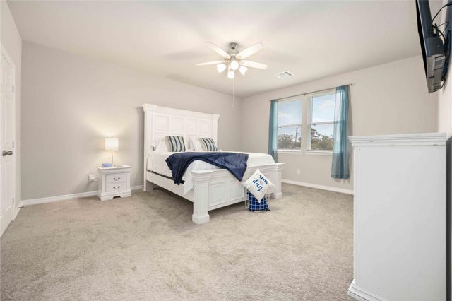 281 Bay Oaks Drive, La Porte, TX 77571