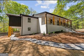 350 Pine Shadows Drive, Dallas, GA 30157