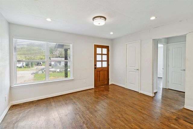 1646 Briarcliff Road, Dallas, TX 75235