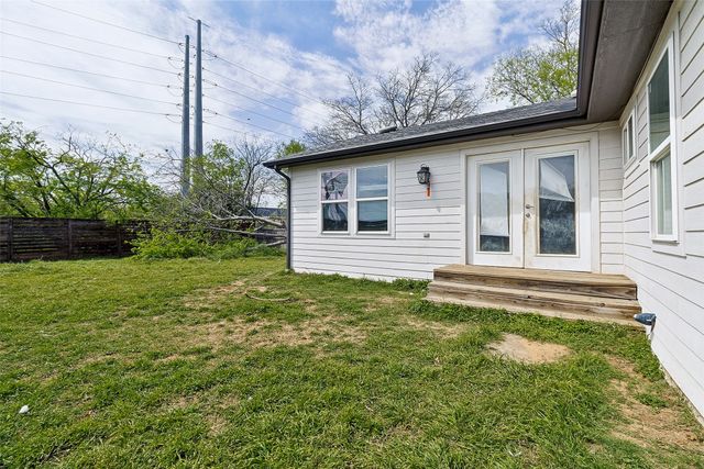 1646 Briarcliff Road, Dallas, TX 75235