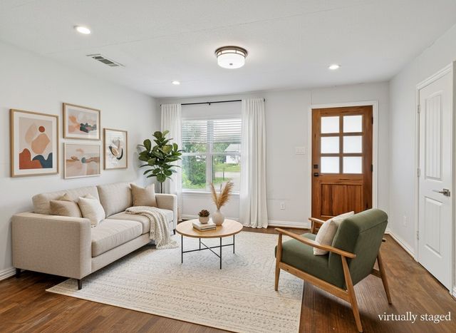 1646 Briarcliff Road, Dallas, TX 75235